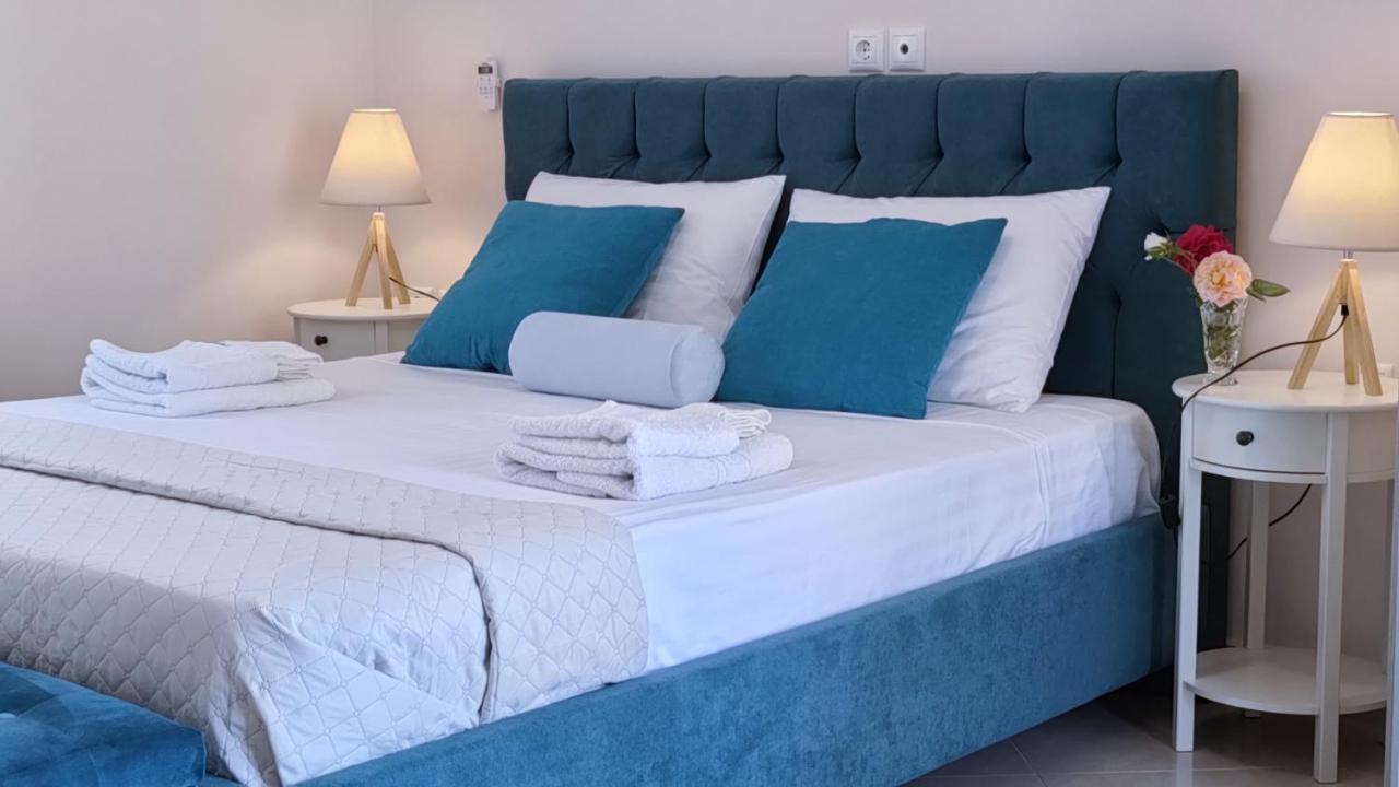 Blue Lagoon Luxury Apartment A1 아르고스톨리온 외부 사진