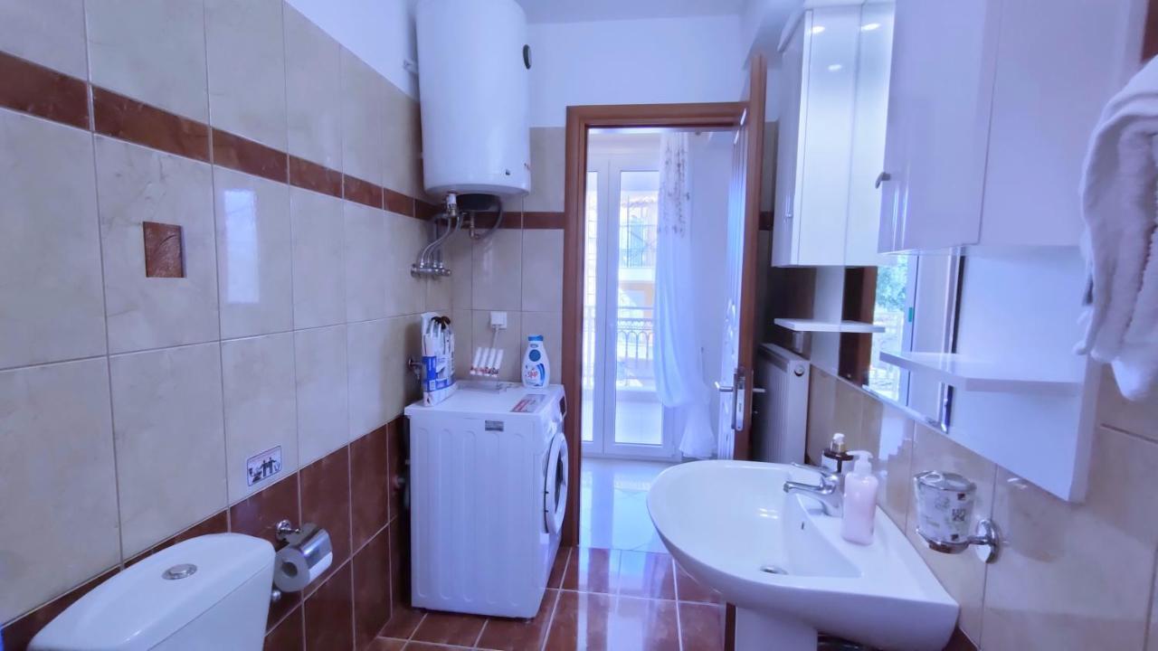 Blue Lagoon Luxury Apartment A1 아르고스톨리온 외부 사진
